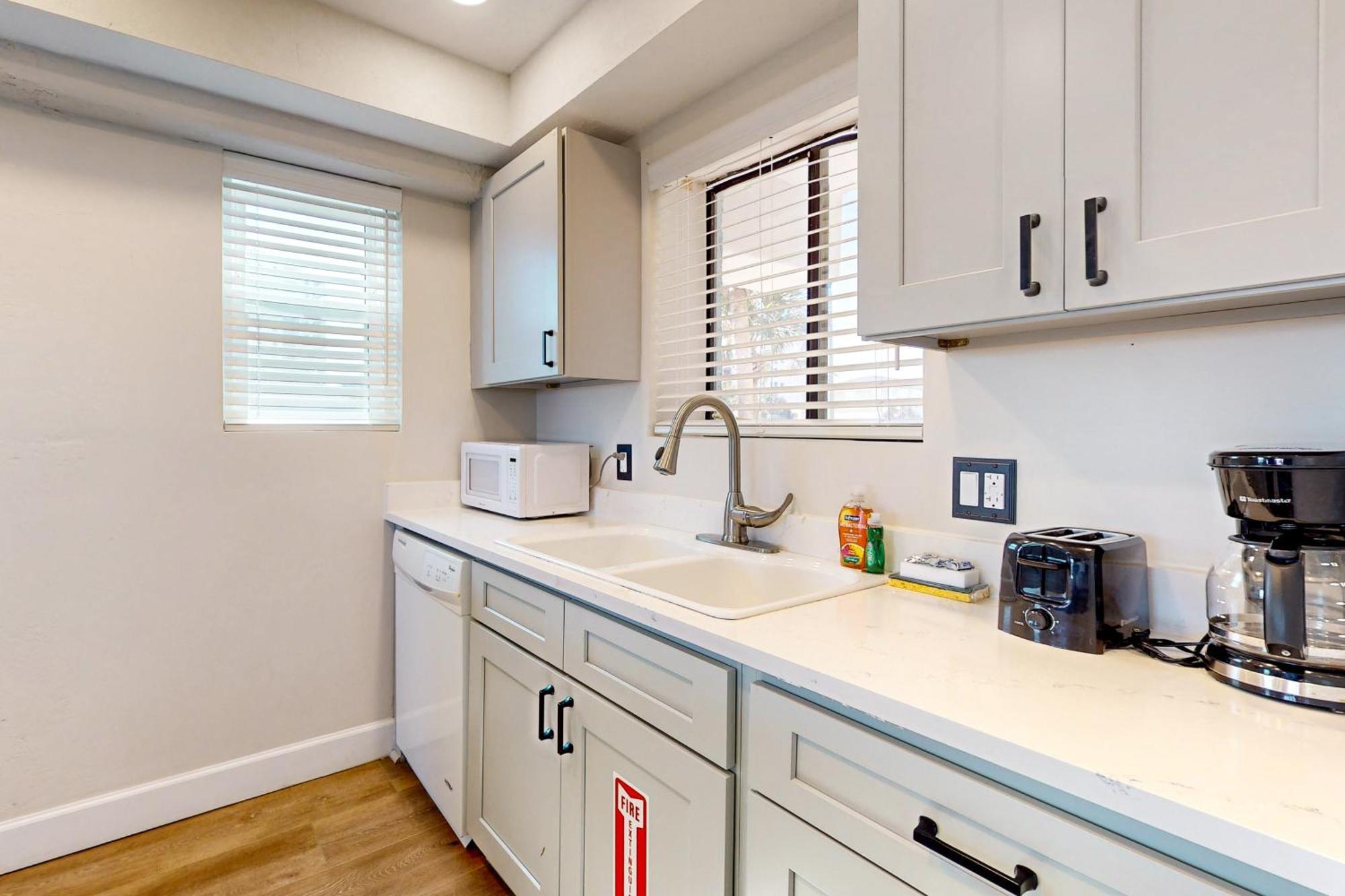 Jax Beach Oceanfront Getaway Jacksonville Beach Δωμάτιο φωτογραφία
